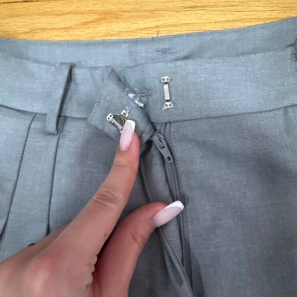 Fashion Nova Wide Leg Trousers Gray Women’s M High Waist Pleated Dress Pants - Picture 5 of 10